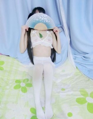 欧美童星神仙颜值_720超清免费观看