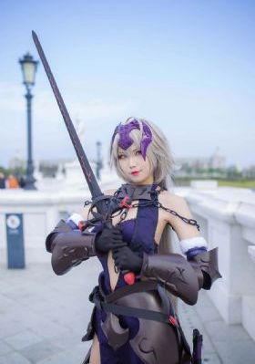 欧美局部模特_剧情片高清完整版